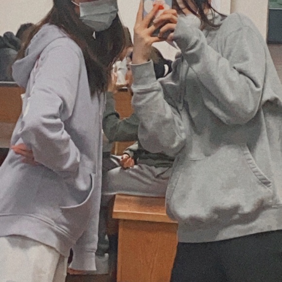 Grey Nike hoodie - Picture 3 of 4